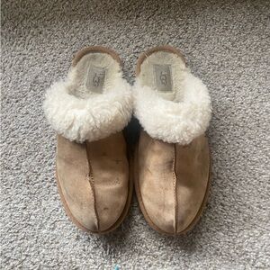 Ugg slippers